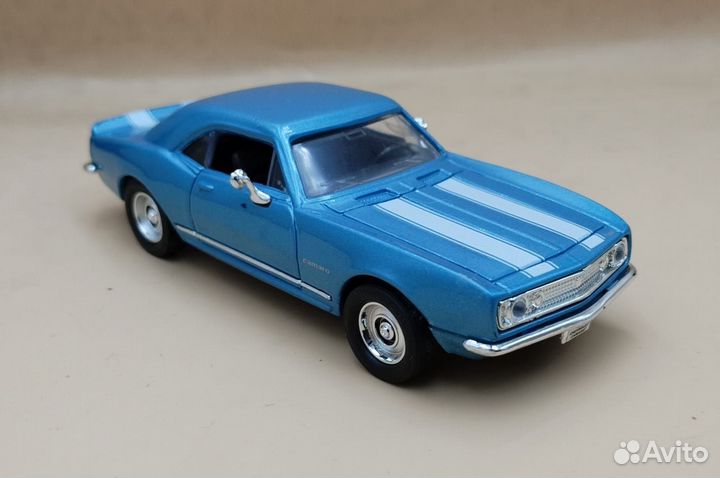 Модель автомобиля, chevrolet Camaro Z 28, 1:43
