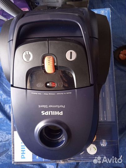 Пылесос Philips новый