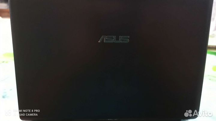 Ноутбук asus