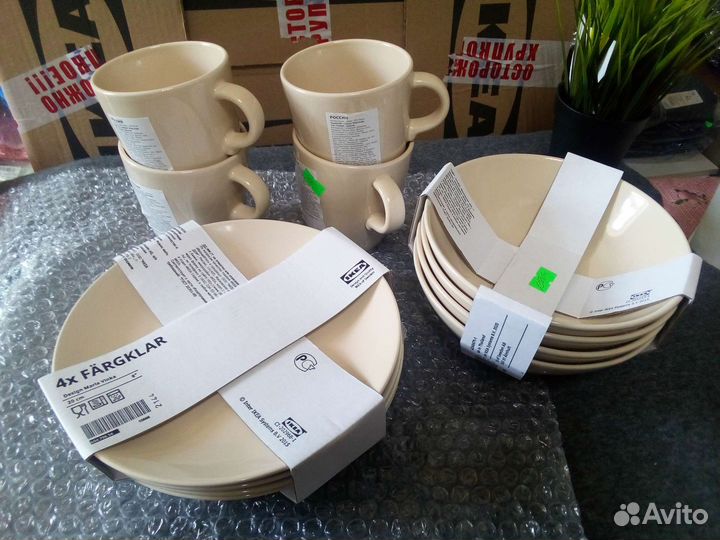 Тарелки IKEA 8 тарелок