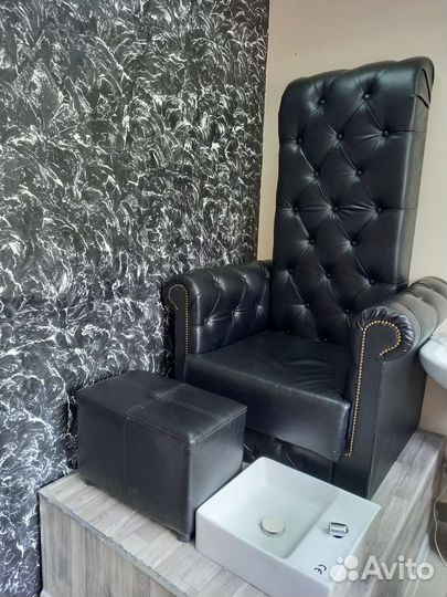 Педикюрное кресло трон бу