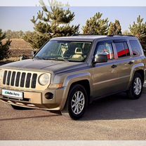 Jeep Patriot 2.4 CVT, 2007, 174 477 км, с пробегом, цена 695 000 руб.