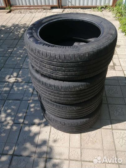 Continental ContiPremiumContact 5 215/55 R17