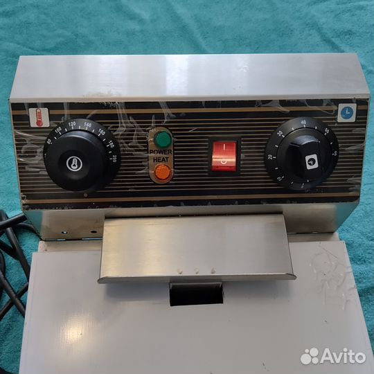 Фритюрница новая