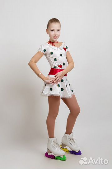 Костюм для фигурного катания