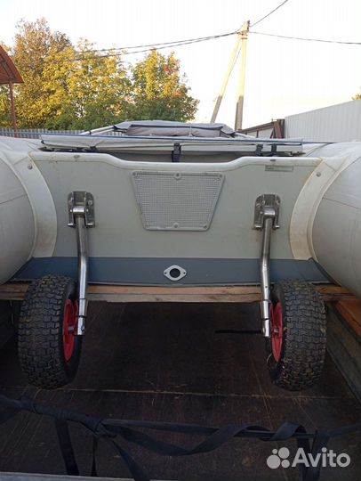 Лодка Badger 390, mercury 30