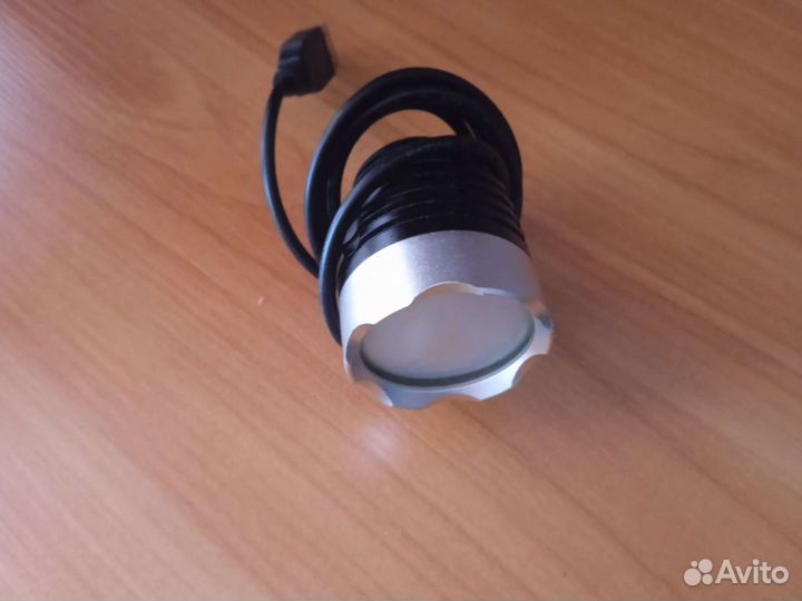 Мощный светодиодный cree велофонарь