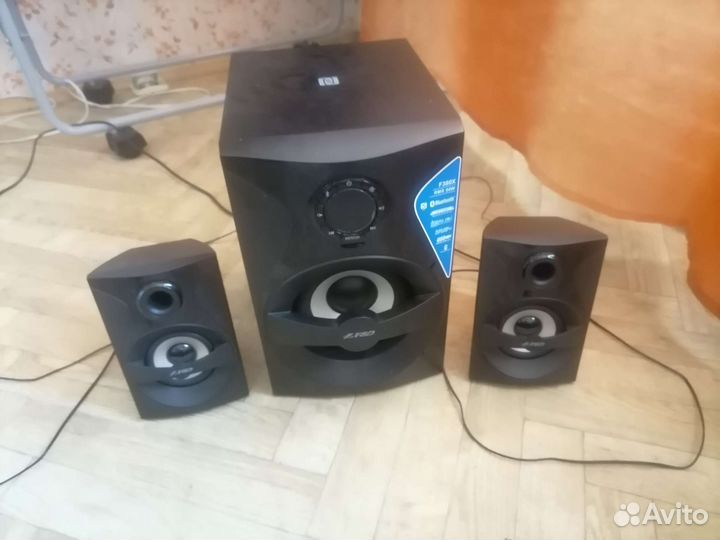 Акустические колонки