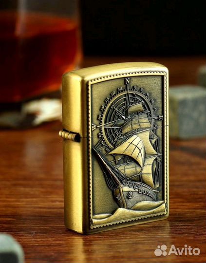 Зажигалка бензиновая в стиле Zippo