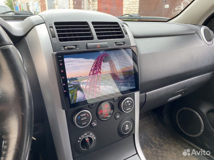 Магнитола Suzuki Grand Vitara, есть Teyes