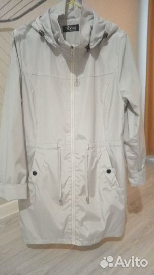 Куртка ветровка женская
