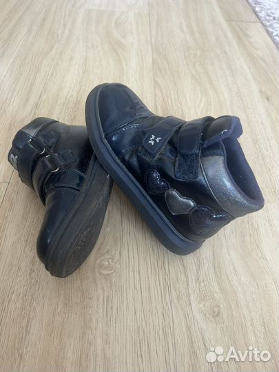 Ботинки демисезонные