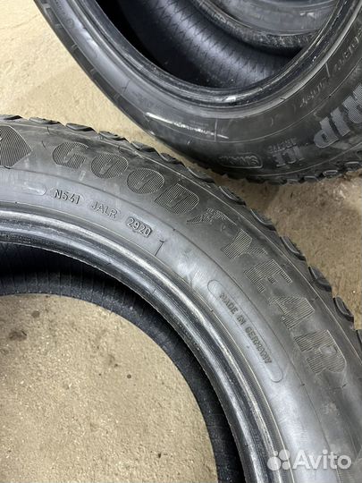 Goodyear Ultragrip Ice Arctic 225/60 R17 103T