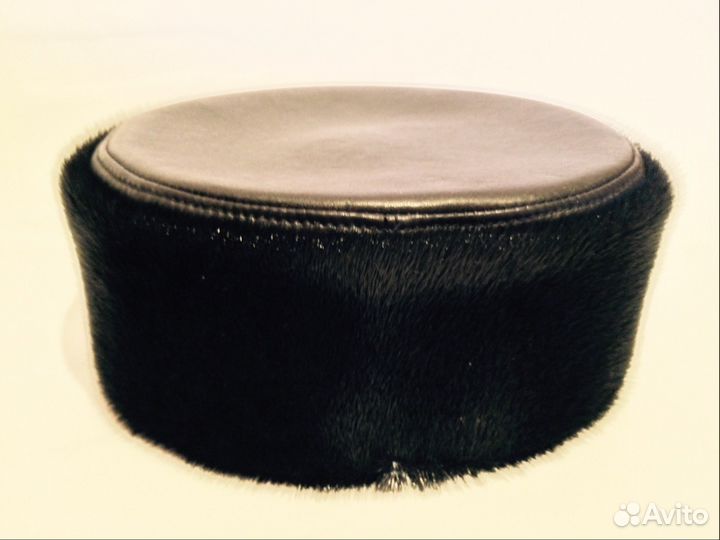 Шапка зимняя, натуральные мех и кожа (меховая)