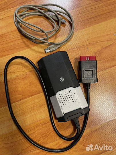 Сканер delphi ds150e