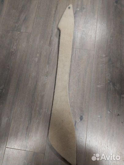 Обшивка центральной консоли передняя правая Bmw