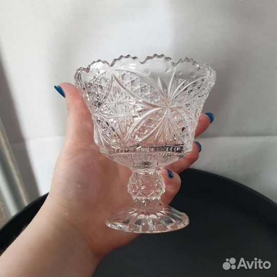 Вазочка хрустальная