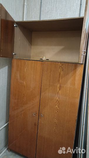 Б/У полированный шифоньер с антресолью, 172 см, от