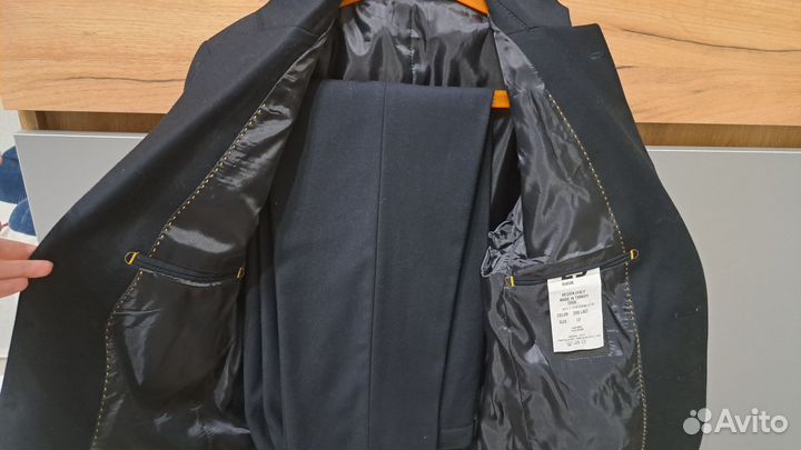 Брючный костюм на мальчика