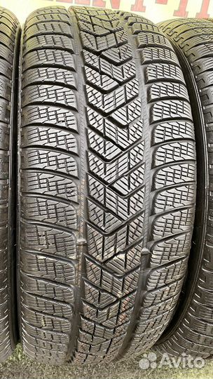 Pirelli Scorpion Winter 235/55 R19 101V