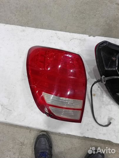 Фары на Chevrolet Captiva