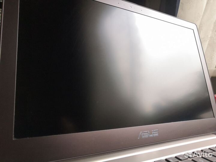 Asus U500VZ