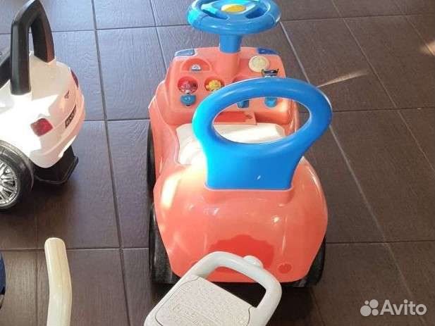 Машинка каталка толокар на дачу