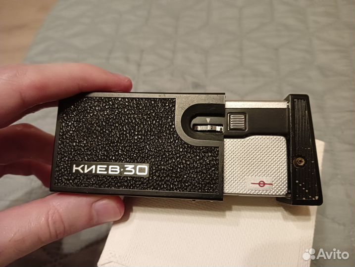 Пленочный фотоаппарат Киев 30