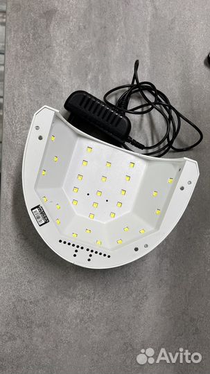 LED/UV лампа для ногтей sun1