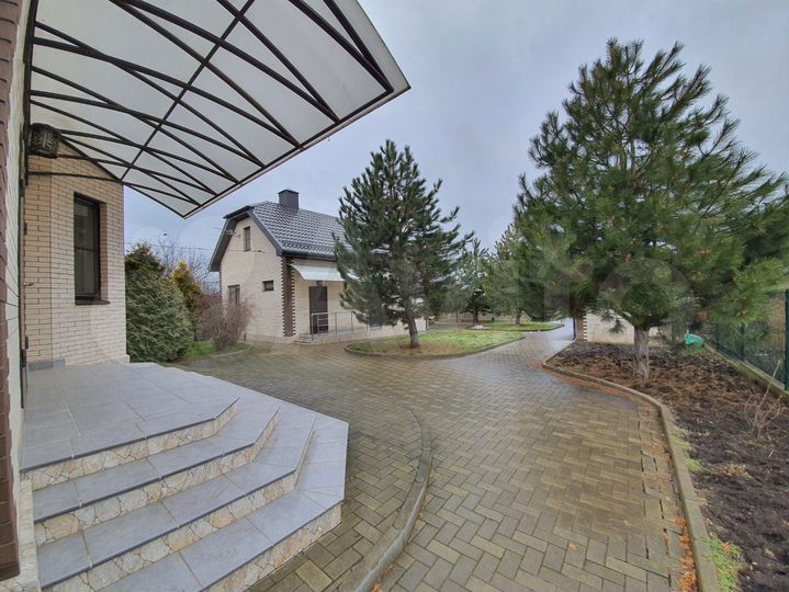 Дом 257 м² на участке 30 сот.