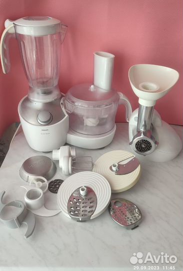 Кухонный комбайн Philips essence HR7765