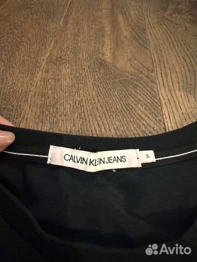 Calvin klein футболка