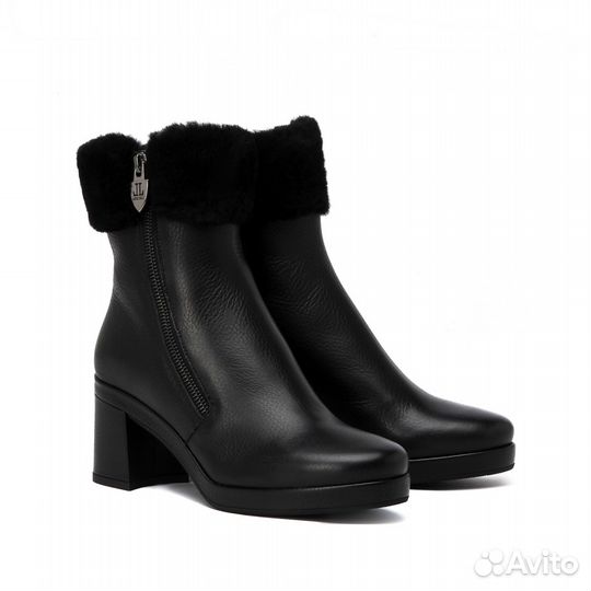 Новые ботинки ботильоны loriblu, зима, размер 40,5