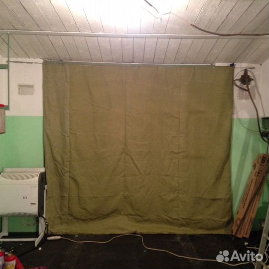 Брезентовая штора для гаража, дачи, производства