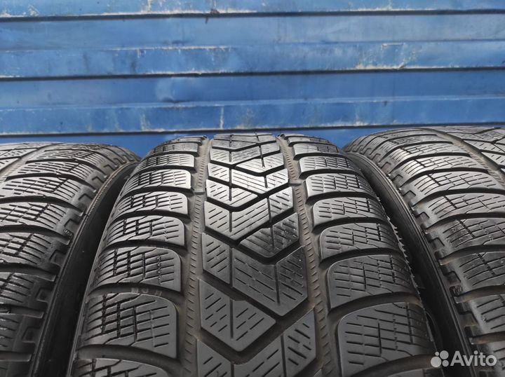 Pirelli Scorpion Winter 235/55 R18 102V