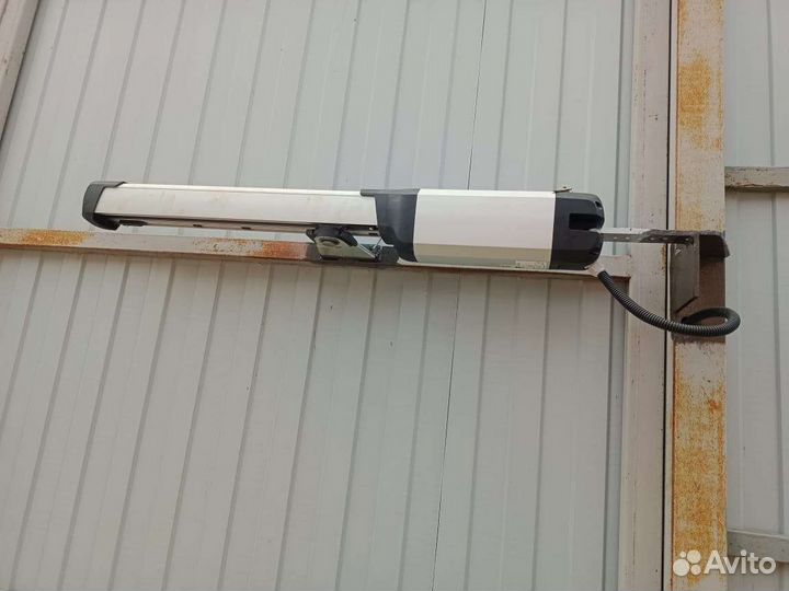 BFT phobos A 40 / Автоматика для ворот