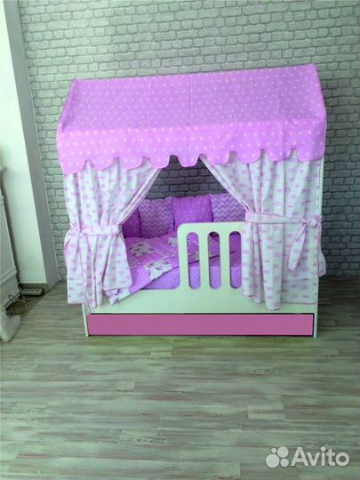 Кровать Домик от 1 года