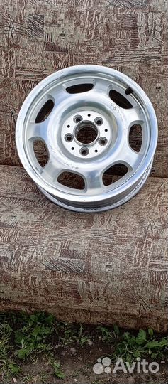 Литые титановые диски R16 для BMW