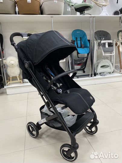 Новая коляска Cybex Beezy