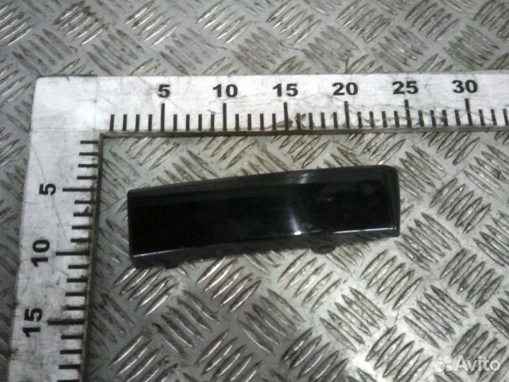 Накладка левая renault 82280463