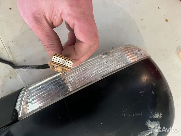 Зеркало правое боковое на volkswagen touareg