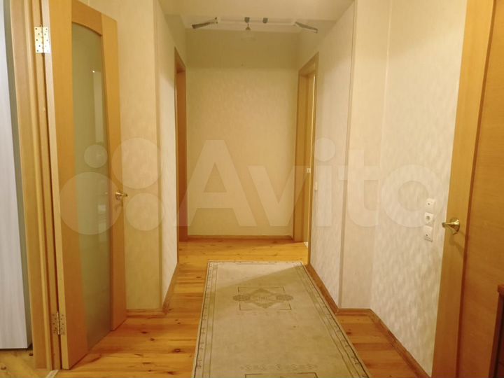 2-к. квартира, 62 м², 7/10 эт.