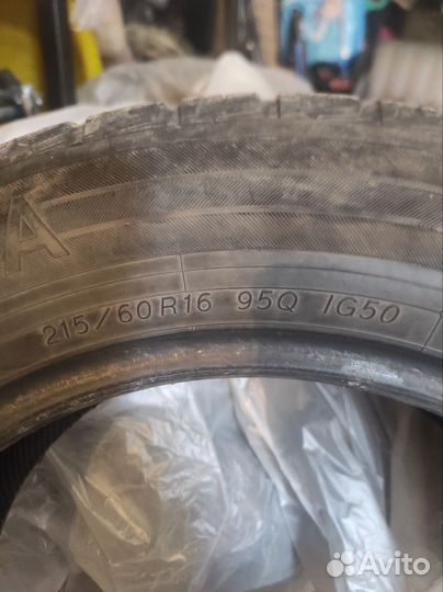 Yokohama Advan A005 215/60 R16 132ZR