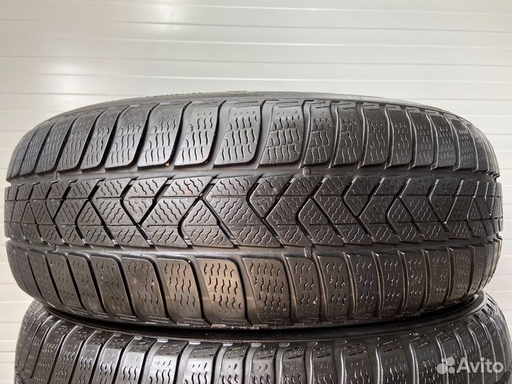 Pirelli Winter Sottozero 3 205/60 R17 93H