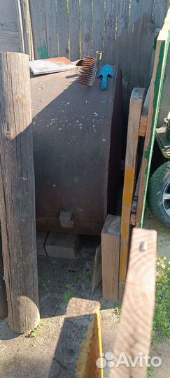 Ёмкость металлическое 2м кубических