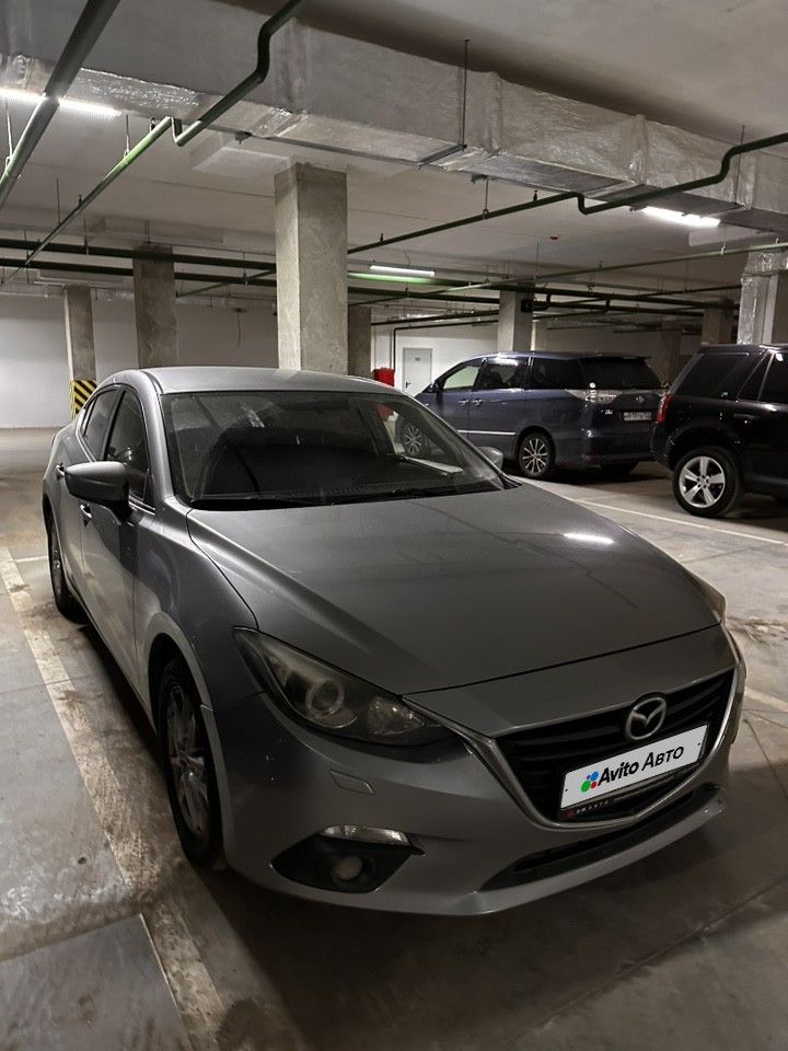 Mazda 3: фото владельца