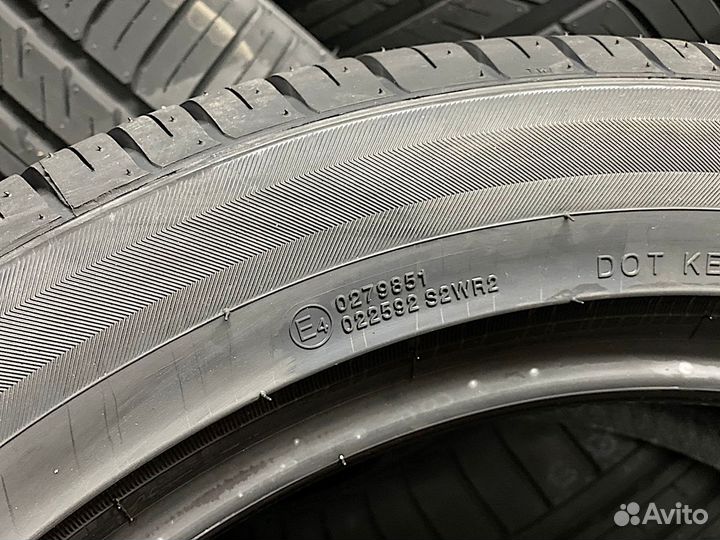 Kinforest KF550-UHP 215/45 R17 91W