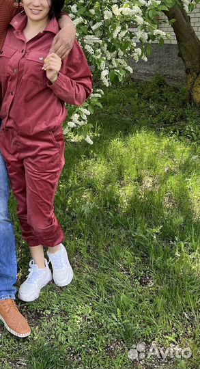 Вельветовый костюм 44