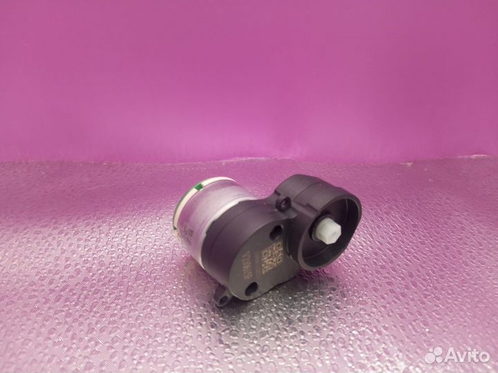 Пылесос Roborock S5 Max / Мотор боковой щетки