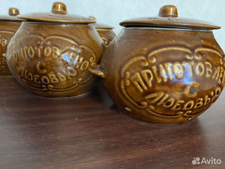 Глиняный горшок для запекания большой